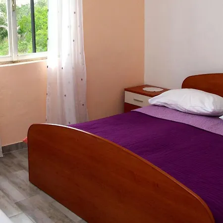 Secluded Fisherman's Cove Zuborovica, Pasman - 322 *